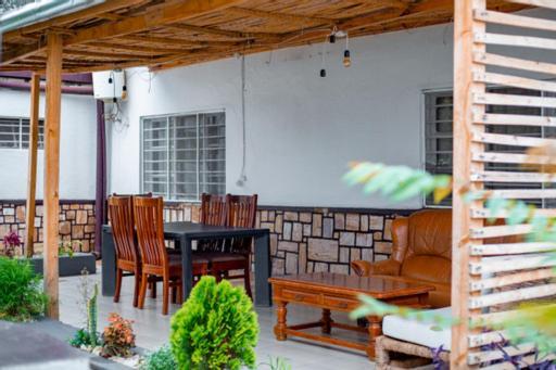 Judith Home Fika Cafe Kigali Eksteriør billede